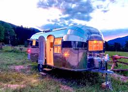 airstream.jpg